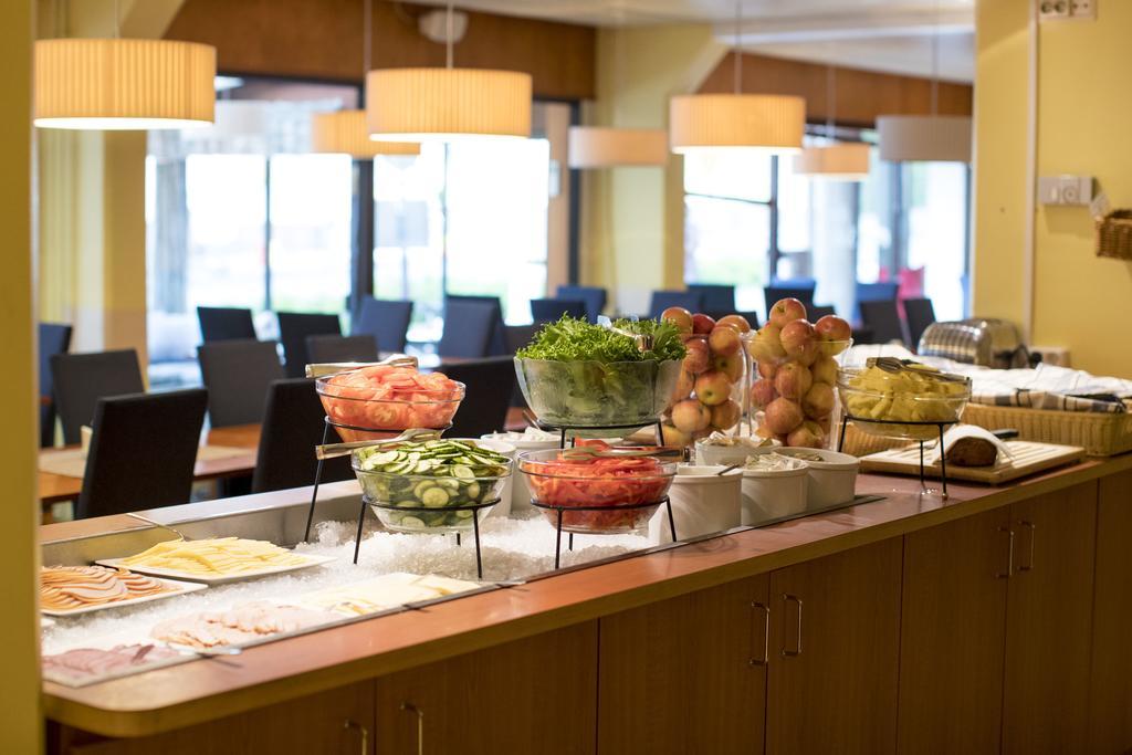 Hotel Savoy Mariehamn Esterno foto